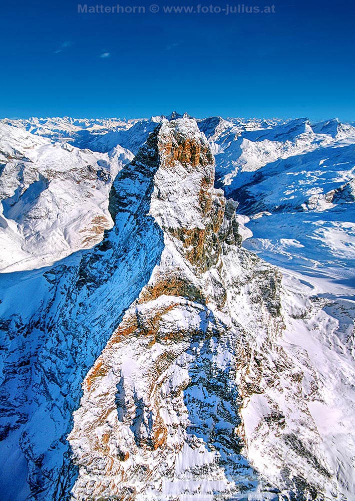 0623b_Matterhorn_Luftaufnahme.jpg, 256kB