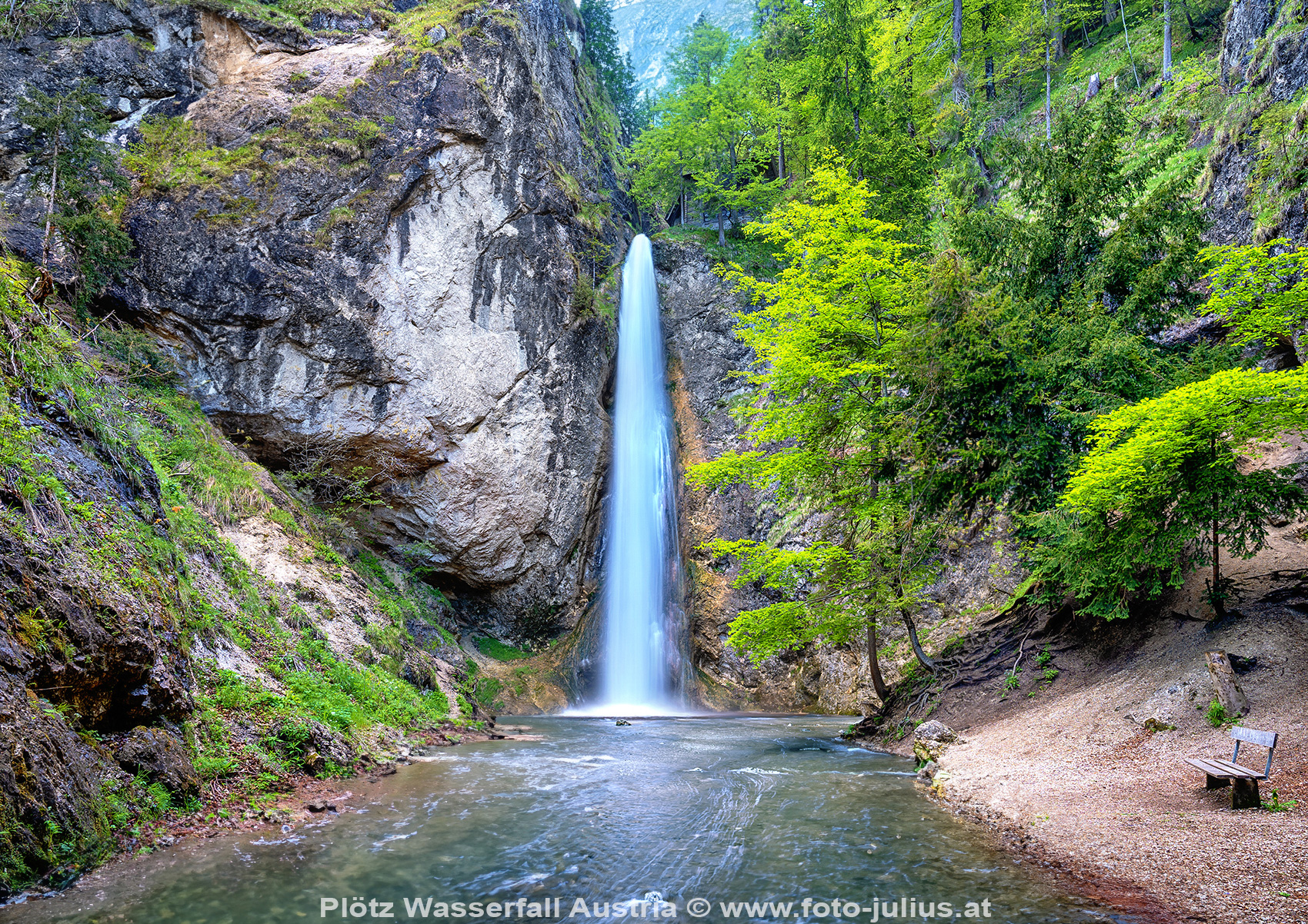 2611a_Plotz_Wasserfall.jpg, 2,0MB