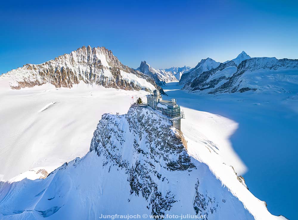 3189_Jungfraujoch_Top_of_Europe.jpg, 99kB