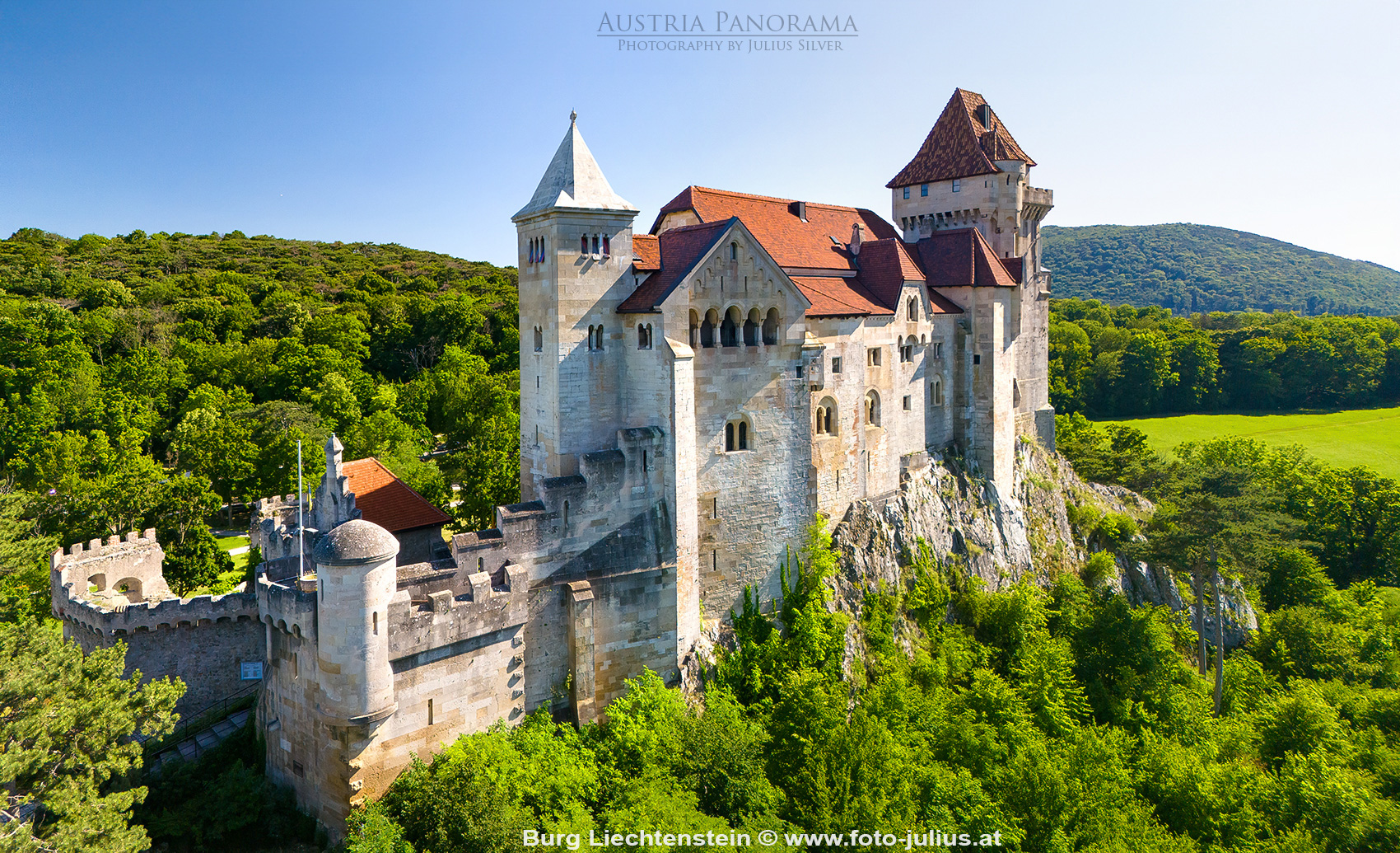 4114a_Burg_Liechtenstein.jpg, 1,3MB