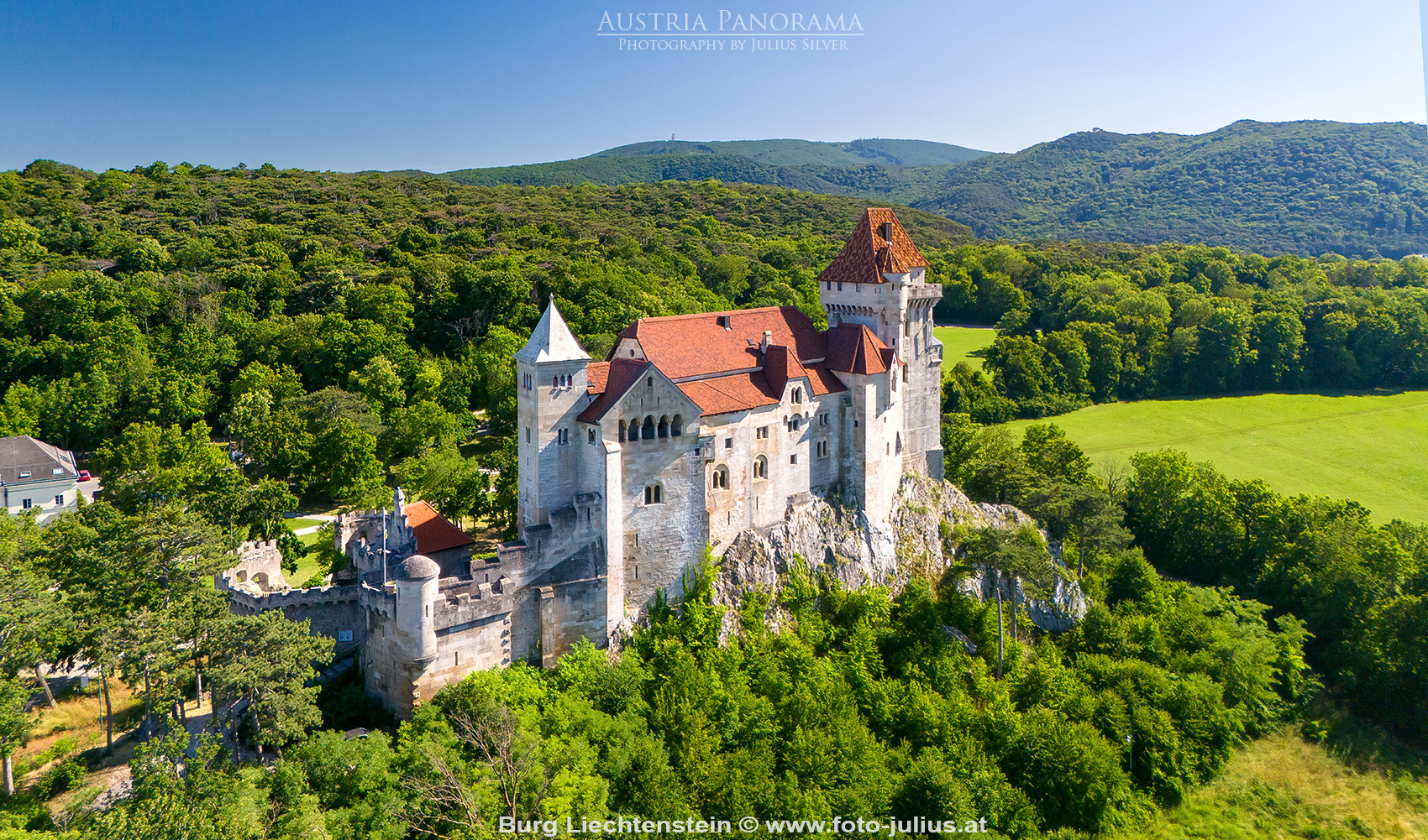 4115a_Burg_Liechtenstein.jpg, 1,4MB