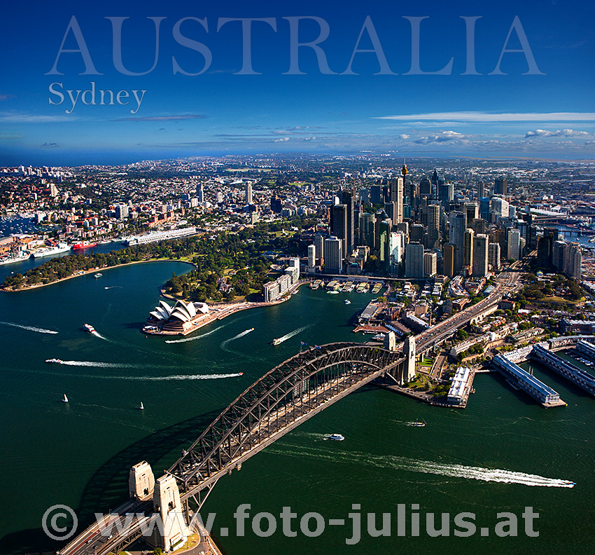 Australia_003+Sydney_Skyline.jpg, 443kB