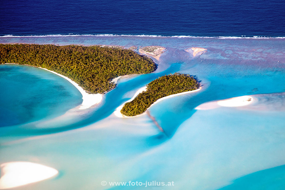cookislands116b_Aitutaki_One_Foot_Island.jpg, 188kB