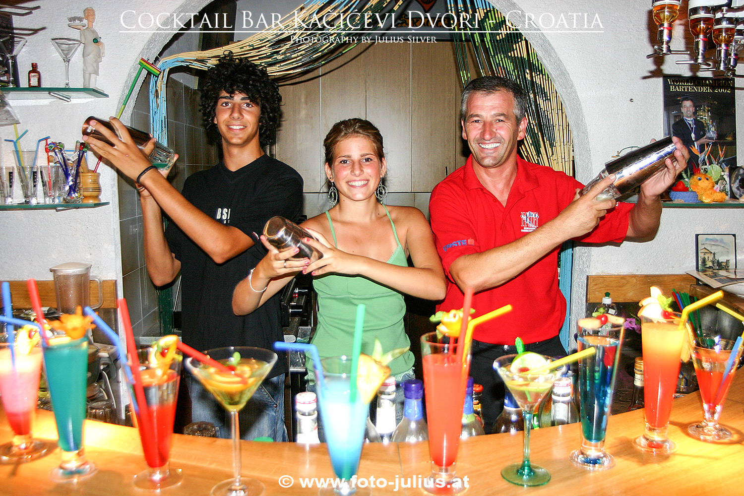 croatia240a_Dalmatia_Cocktail_Bar_Kacicevi_dvori_Brist.jpg, 641kB