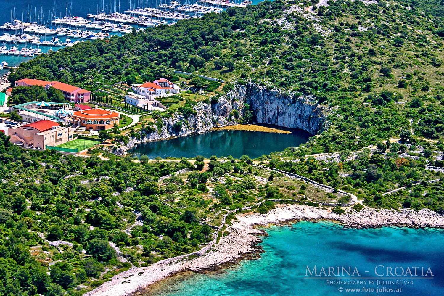 0857a_Croatia_Marinas.jpg, 1,1MB