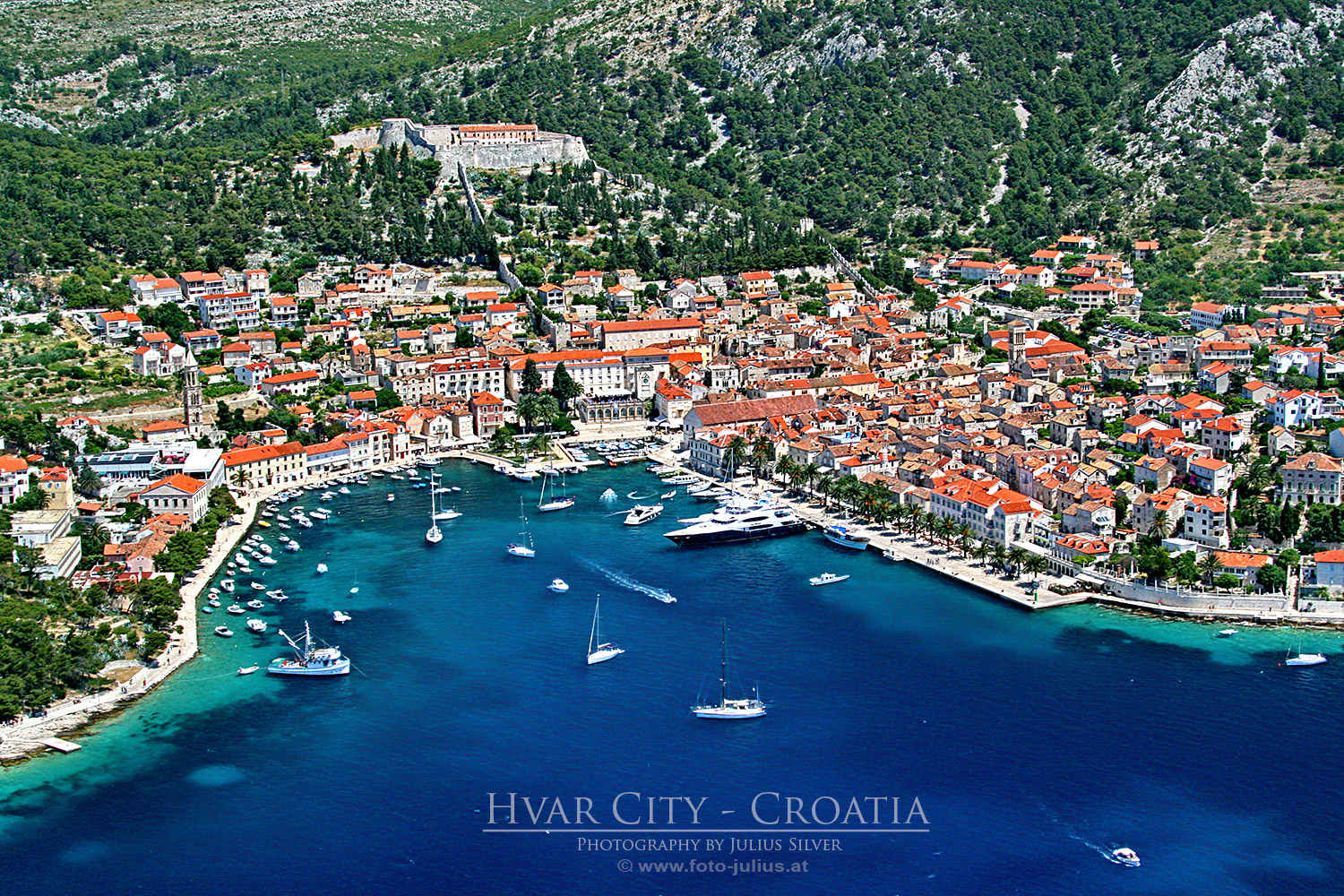 0887a_Hvar_City_Island_Croatia.jpg, 976kB