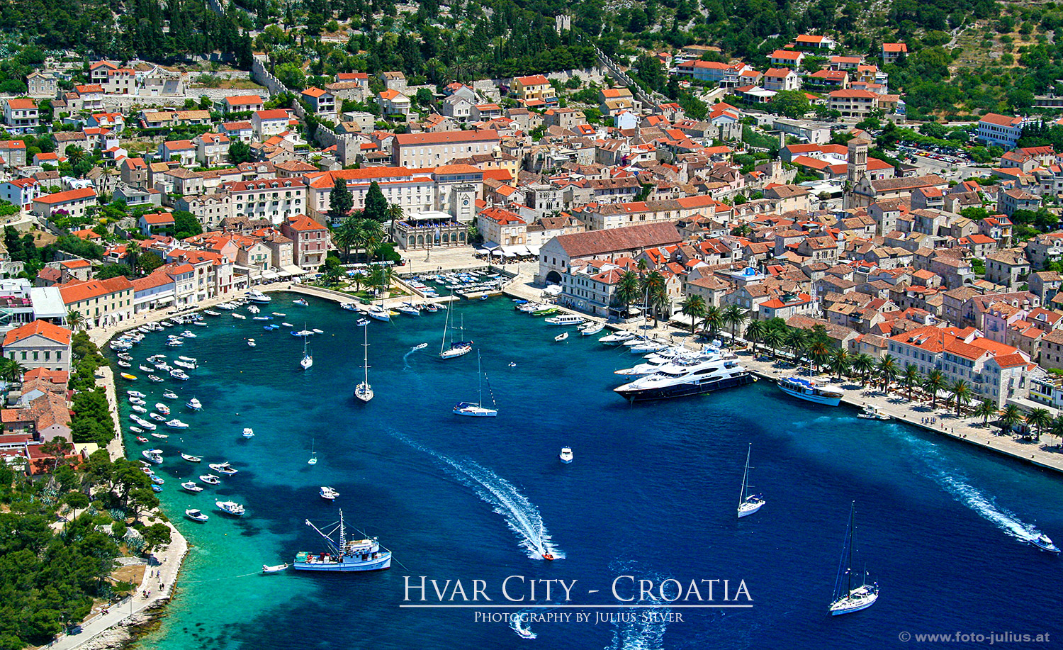 0888a_Hvar_City_Island_Croatia.jpg, 887kB