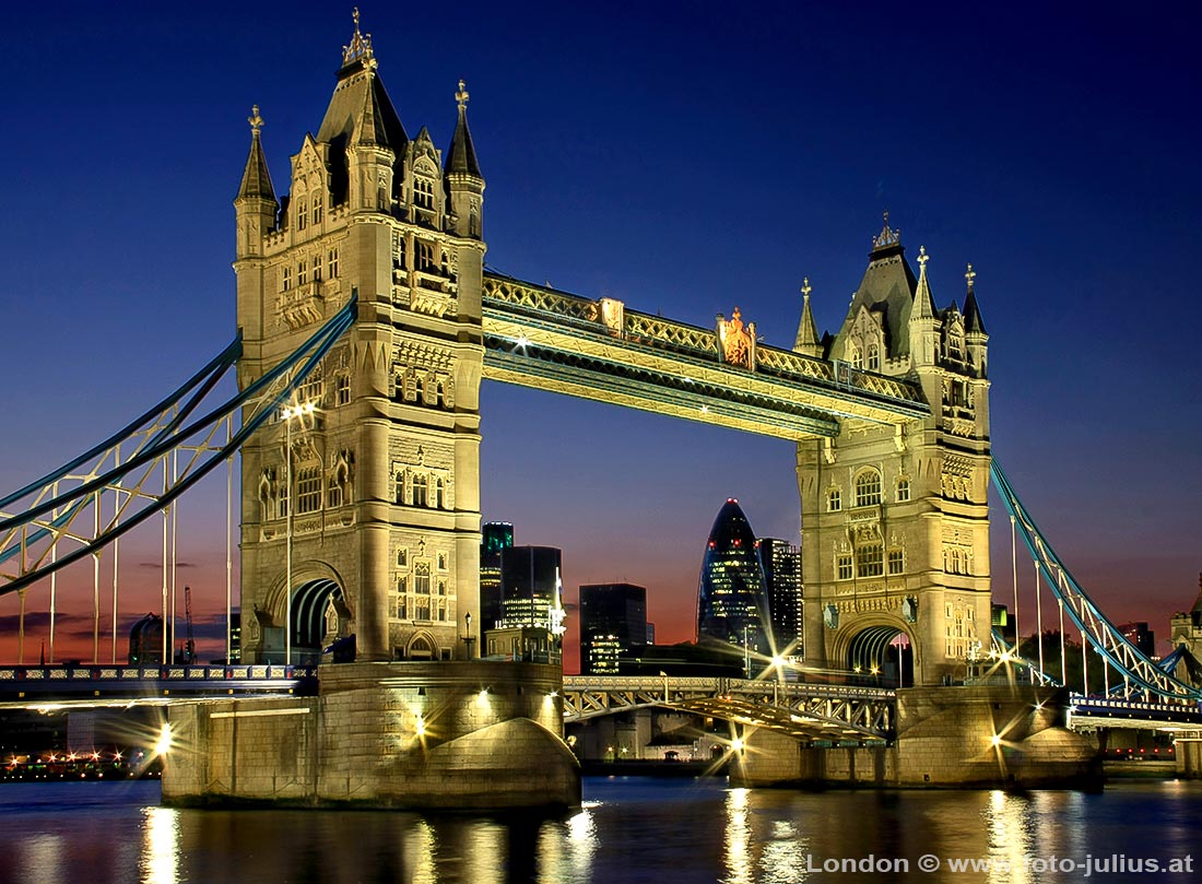 london033b_London_Bridge.jpg, 189kB