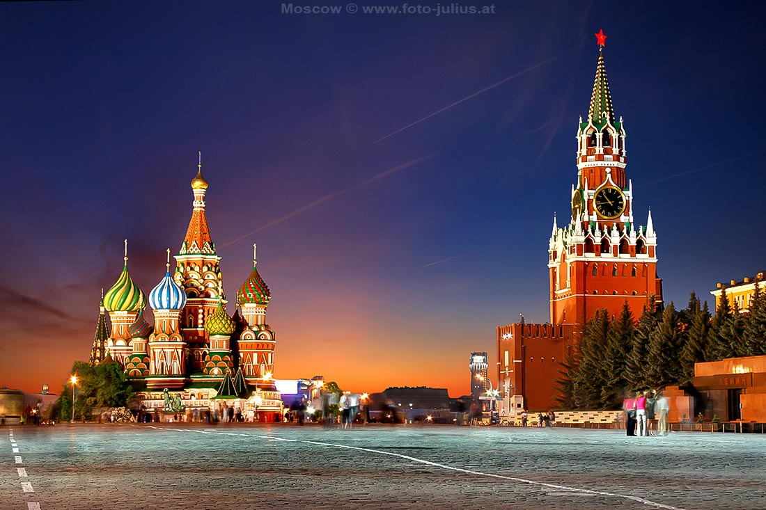 352b_Moscow_Red_Square.jpg, 148kB
