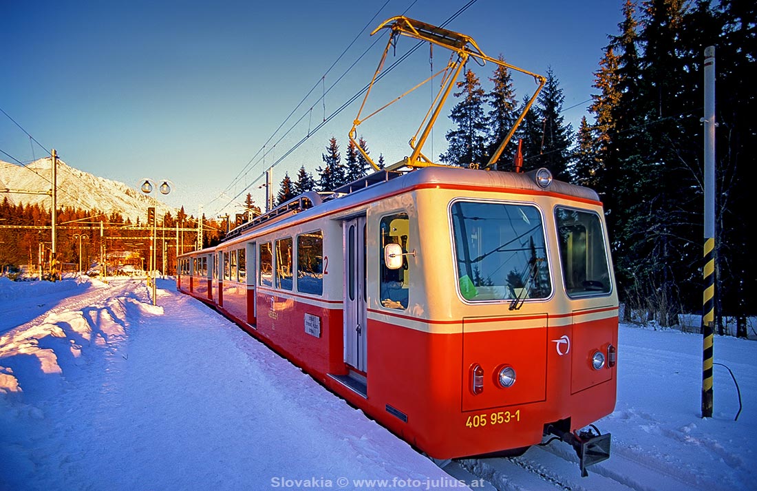 slovakia013b_Slovensko_Strbske_Pleso_Zubacka.jpg, 185kB