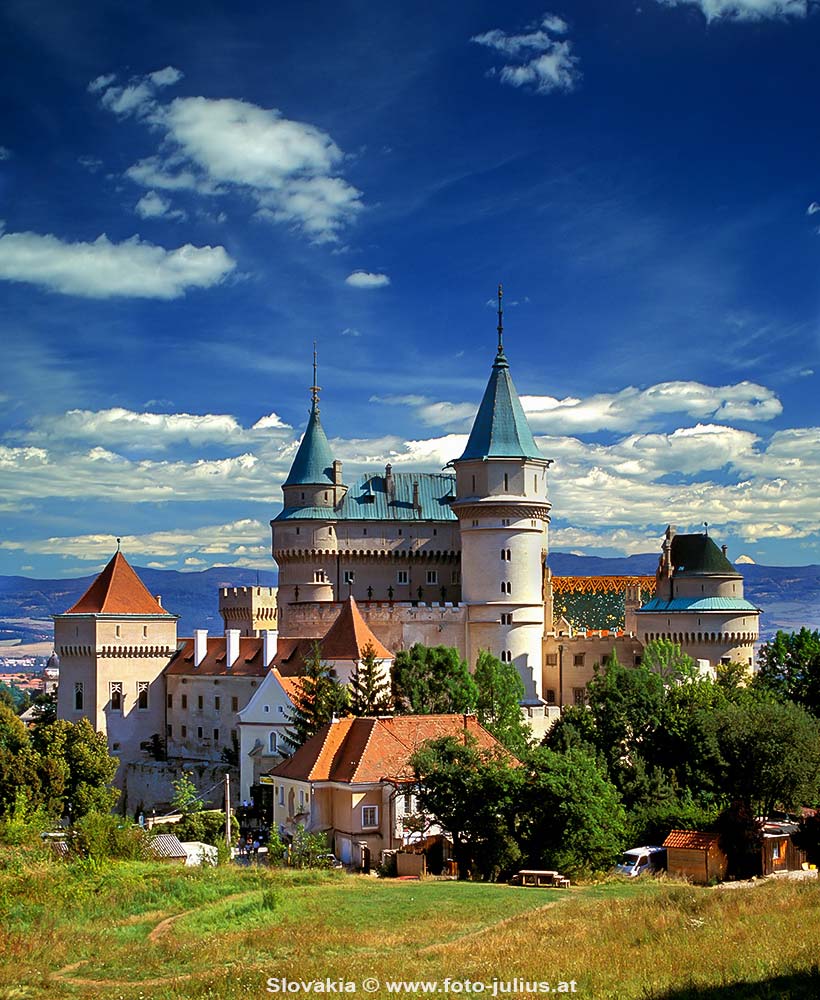slovakia050b_Bojnice_Castle.jpg, 152kB