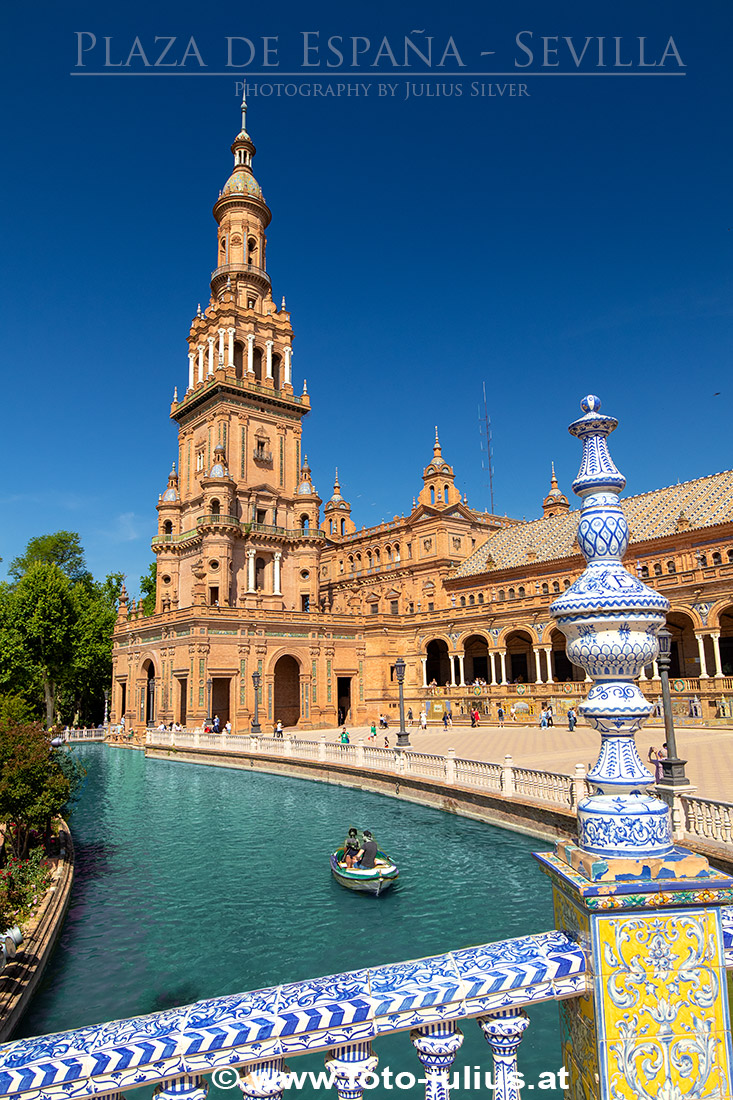 020a_Sevilla_Plaza_de_Espana.jpg, 379kB