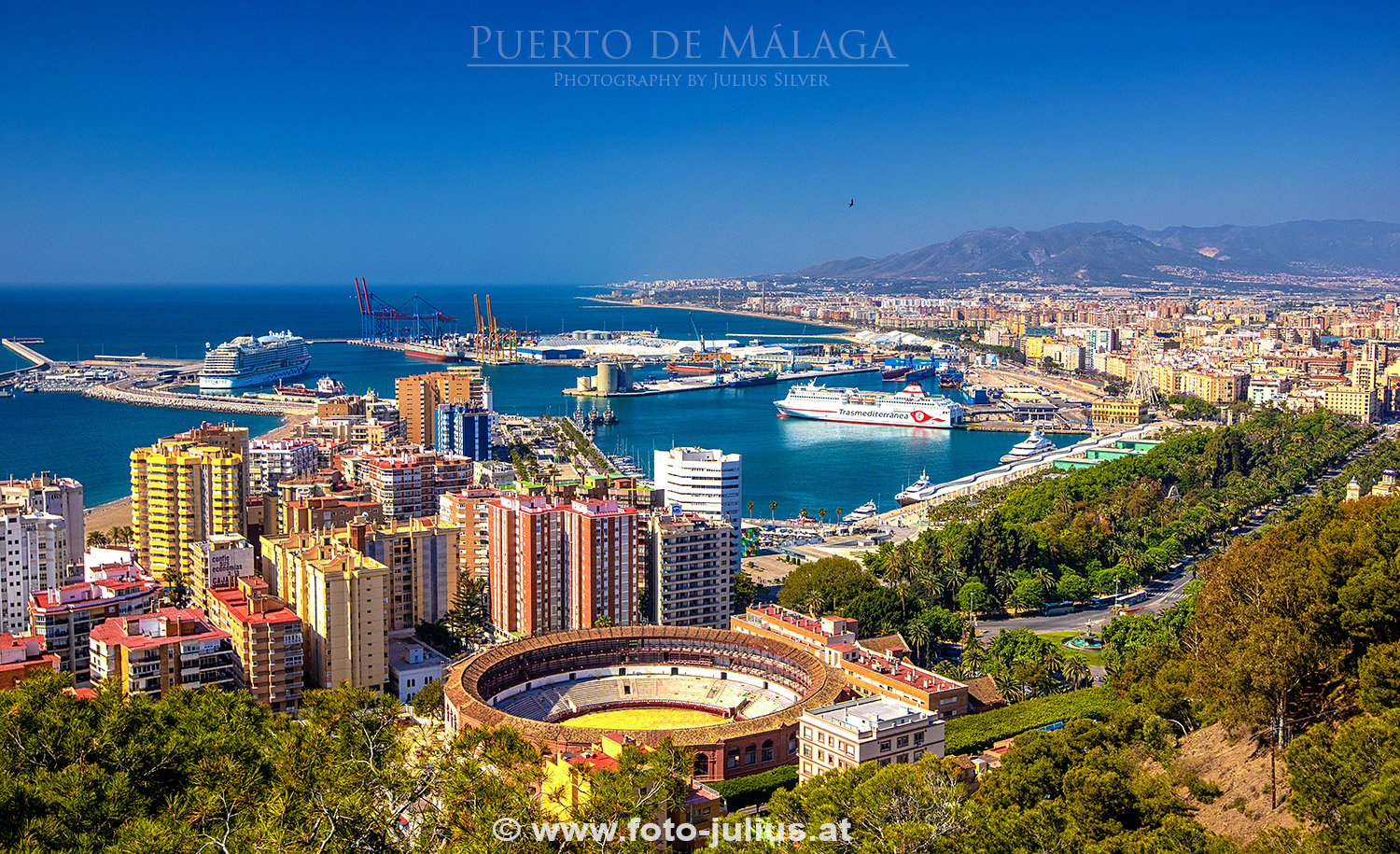 057a_Malaga_Panorama.jpg, 833kB