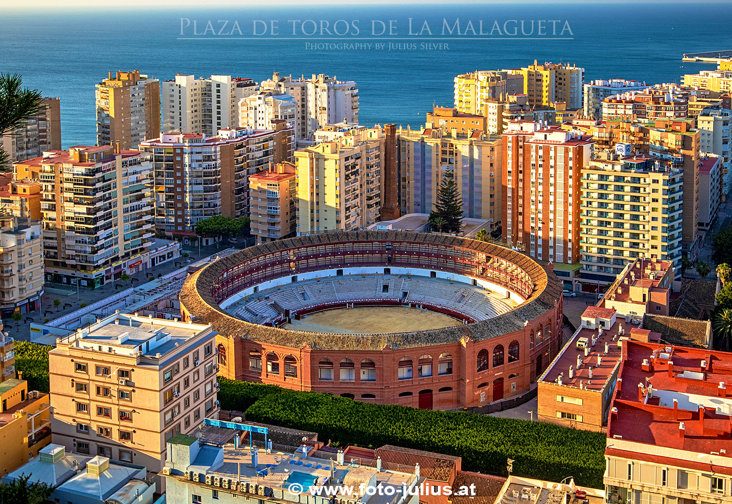 064a_Malaga_Plaza_de_Toros_Malagueta.jpg, 922kB