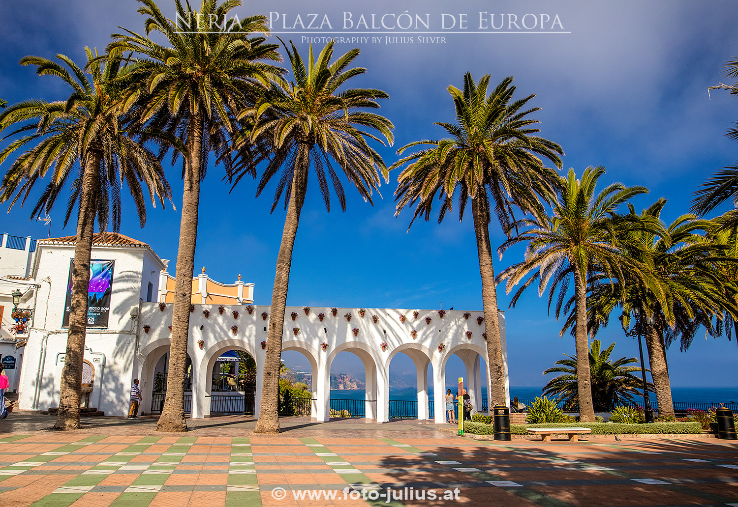 122a_Nerja_Plaza_Balcon_de_Europa.jpg, 859kB