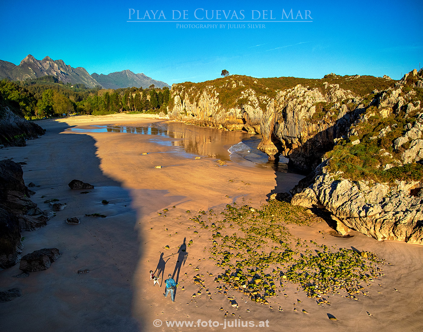 172a_Playa_de_Cuevas_del_Mar.jpg, 790kB