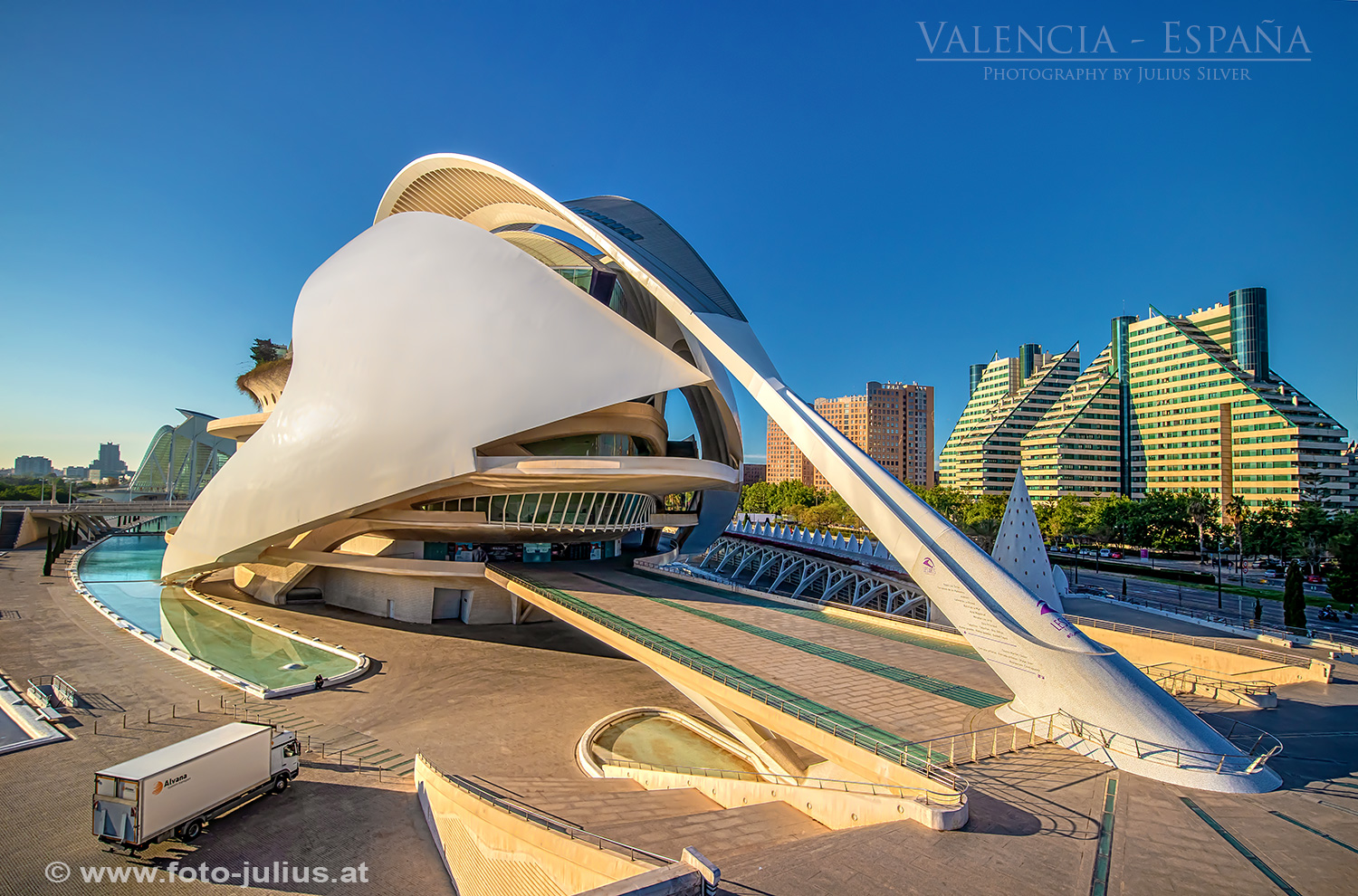 187a_Valencia.jpg, 635kB