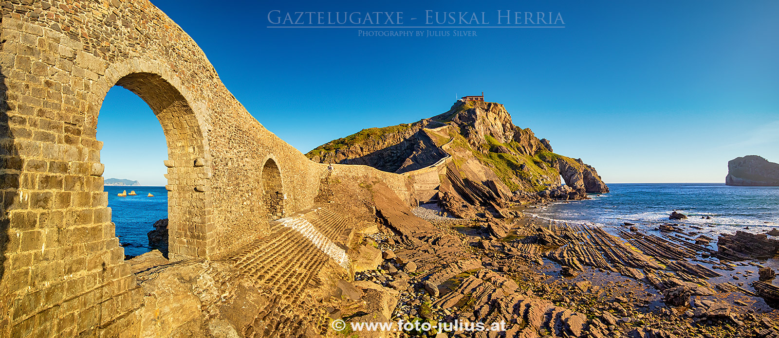225a_Gaztelugatxe.jpg, 651kB