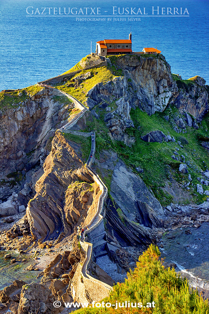 233a_Gaztelugatxe.jpg, 568kB