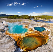 438_Yellowstone_National_Park.jpg, 18kB