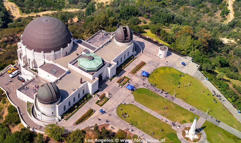 732_Los_Angeles_Griffith_Observatory.jpg, 147kB