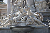 Vienna, Parlament, Statue, Photo Nr.: W5685