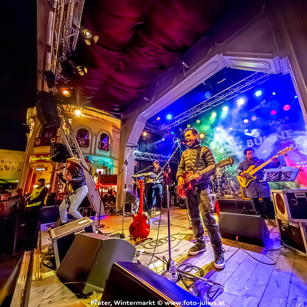 W8152a_Prater_Wintermarkt.jpg, 577kB