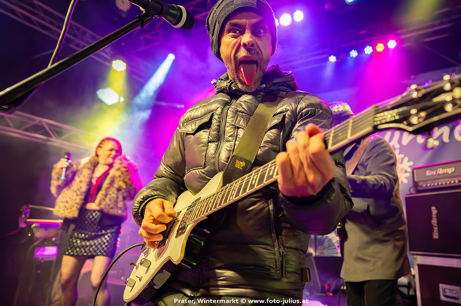 W8169a_Prater_Wintermarkt.jpg, 577kB