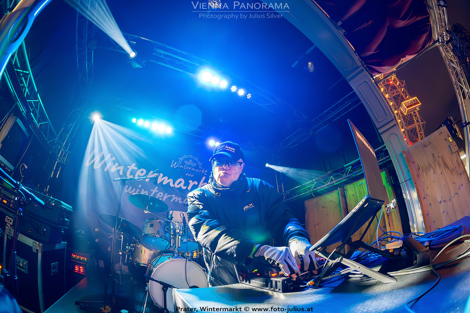 W8213a_Prater_Wintermarkt.jpg, 715kB