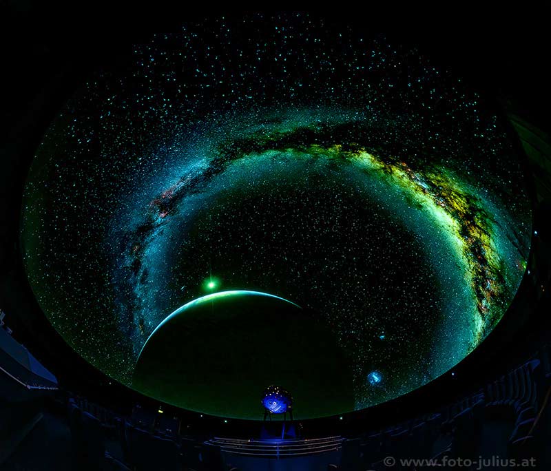 W8260b_Planetarium_Wien.jpg