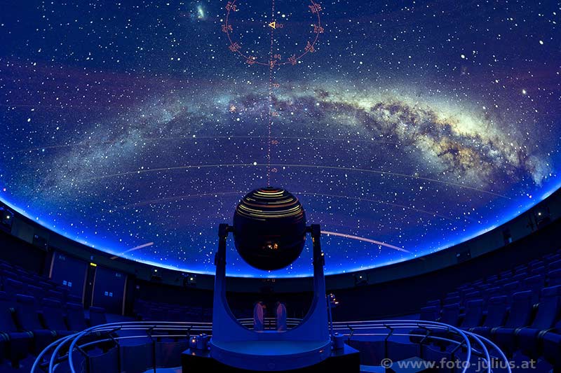 W8263b_Planetarium_Wien.jpg
