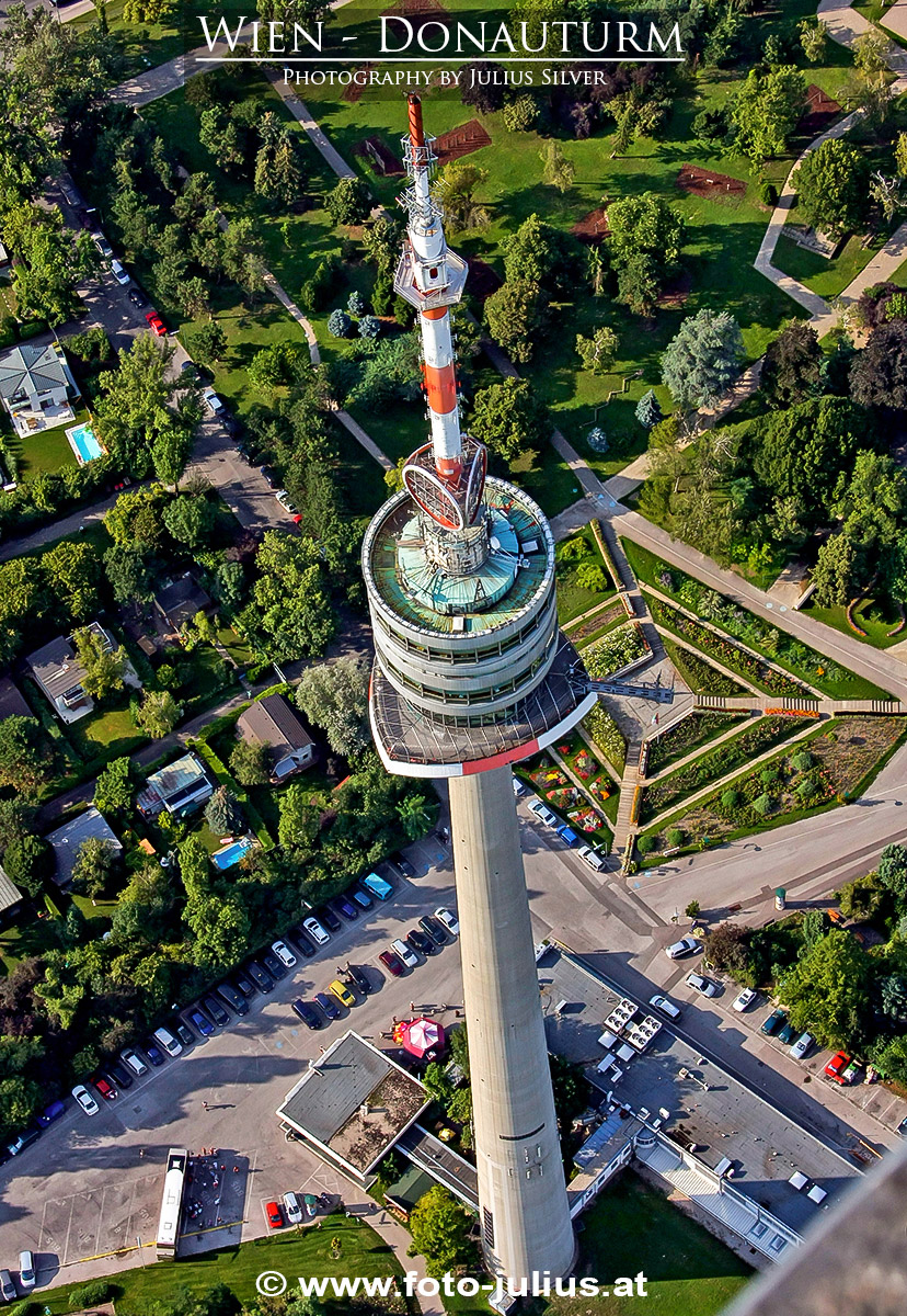 W3413a_Donauturm_Wien.JPG, 593kB