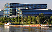 Vienna, Rivergate Building Brogebude Office Center, Handelskai, Photo Nr.: W5008