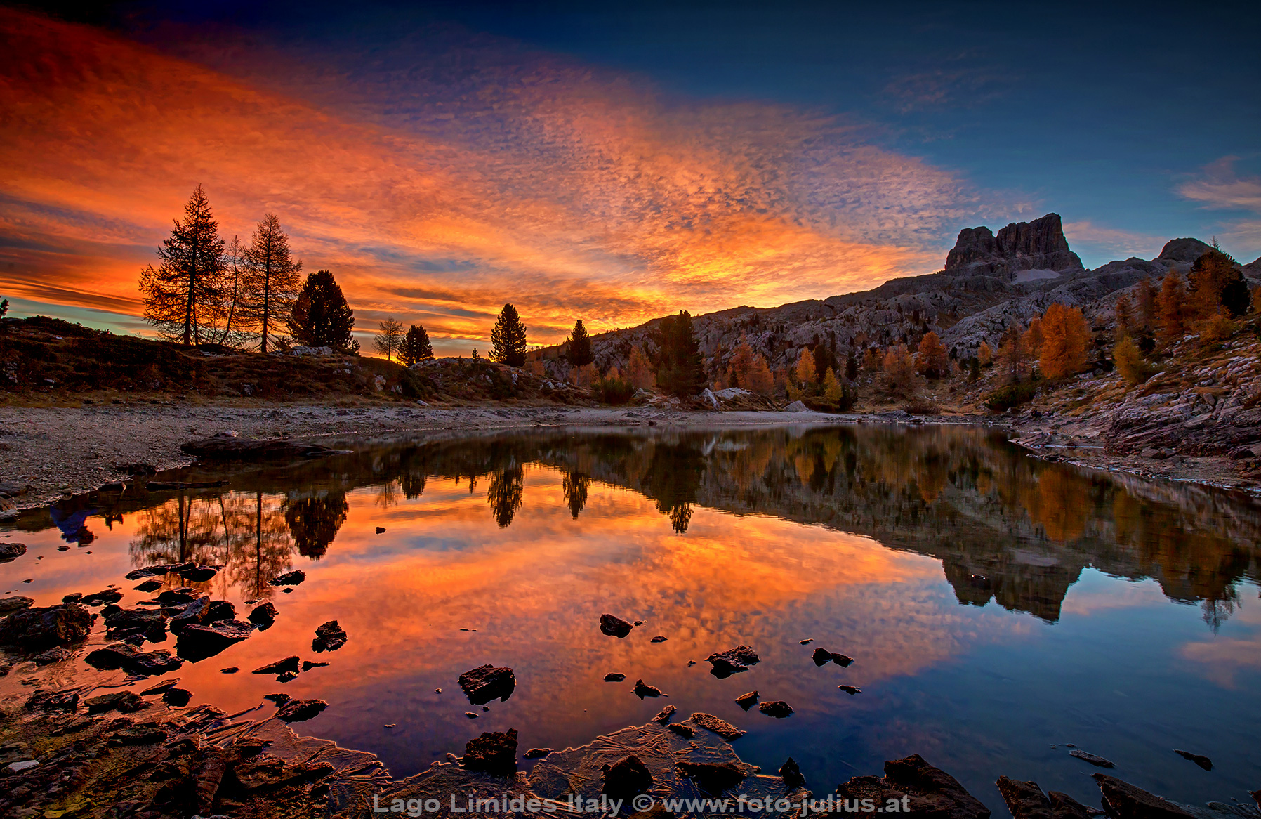 1803a_Lago_Limides_Monte_Averau.jpg, 959kB