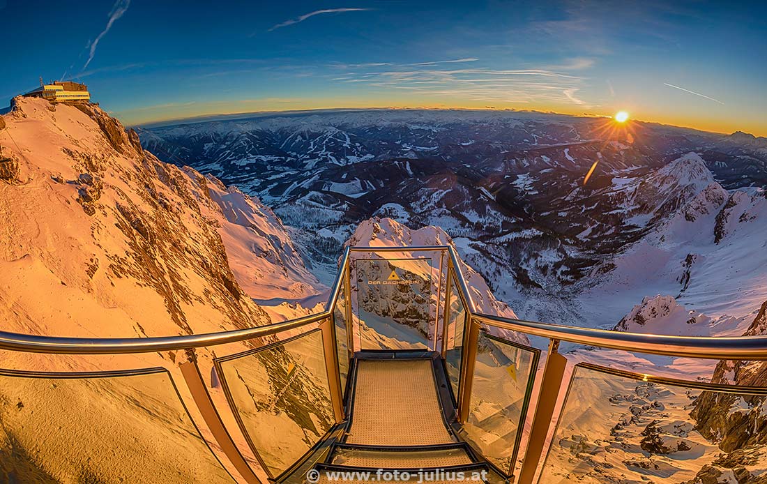 1921b_Dachstein_Treppe_ins_Nichts.jpg, 180kB