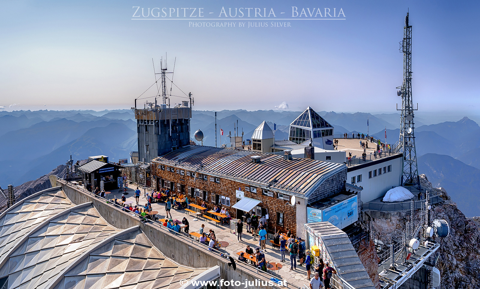 2540a_Zugspitze_Bergstation.jpg, 753kB