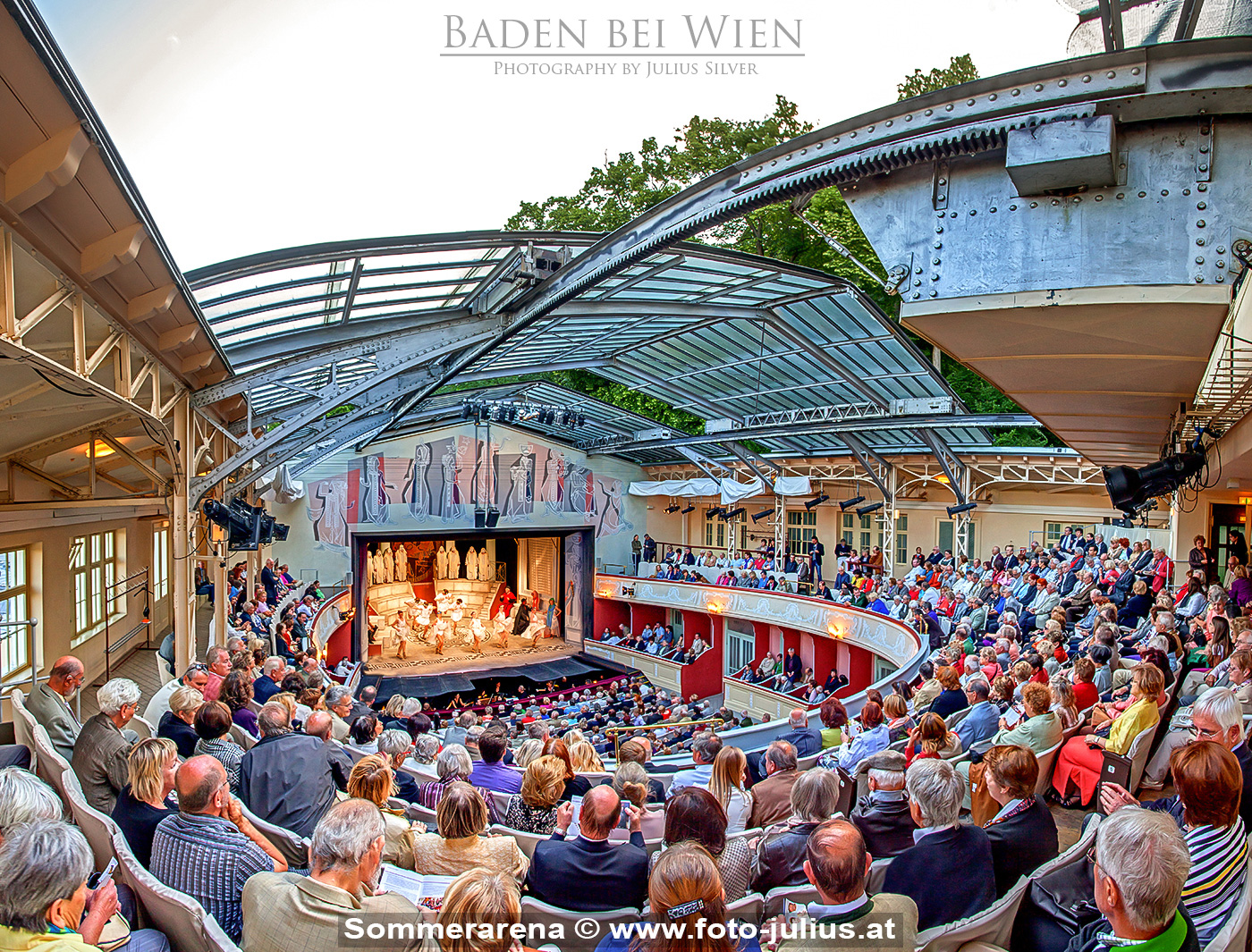 baden485a_Sommerarena.jpg, 1,1MB