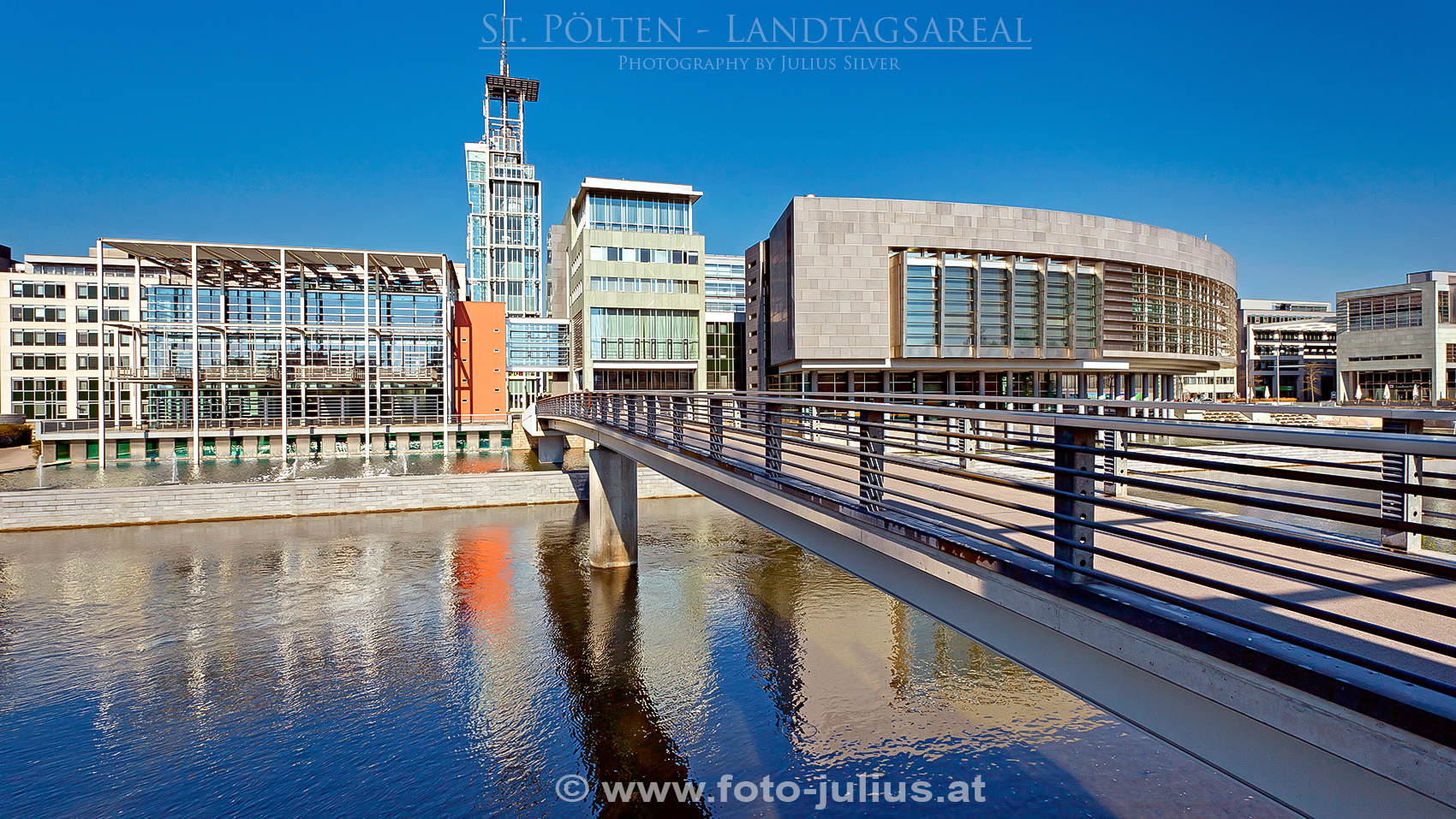 stpolten028a_Sankt_Poelten_Landtagsareal.jpg, 1010kB