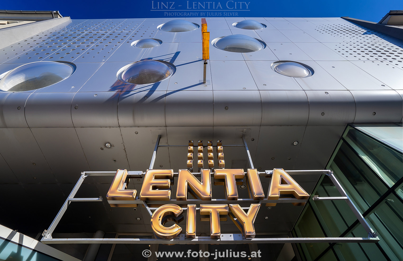 Linz_149a_Lentia_City.jpg, 428kB