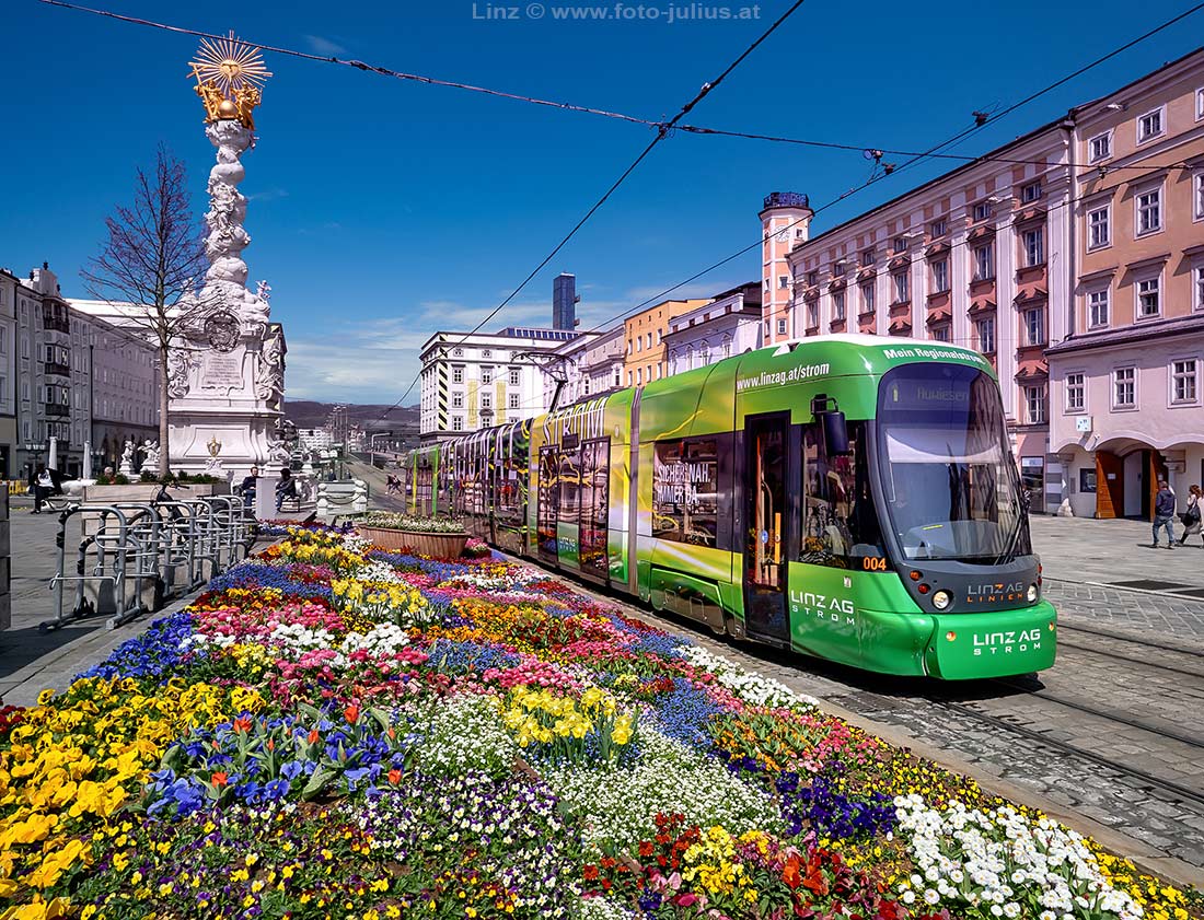 Linz_205b_Hauptplatz.jpg, 266kB