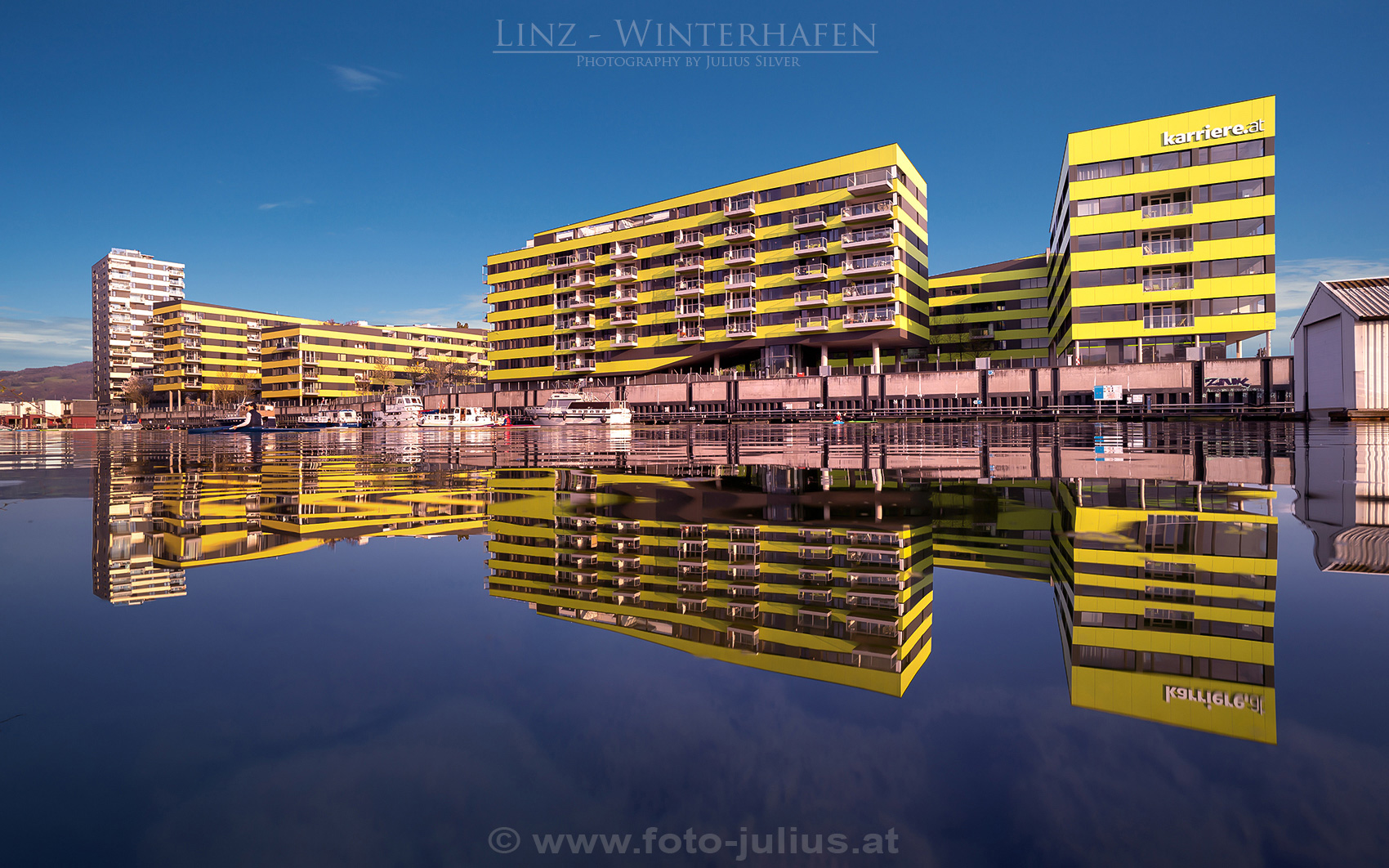 Linz_211a_Winterhafen.jpg, 695kB