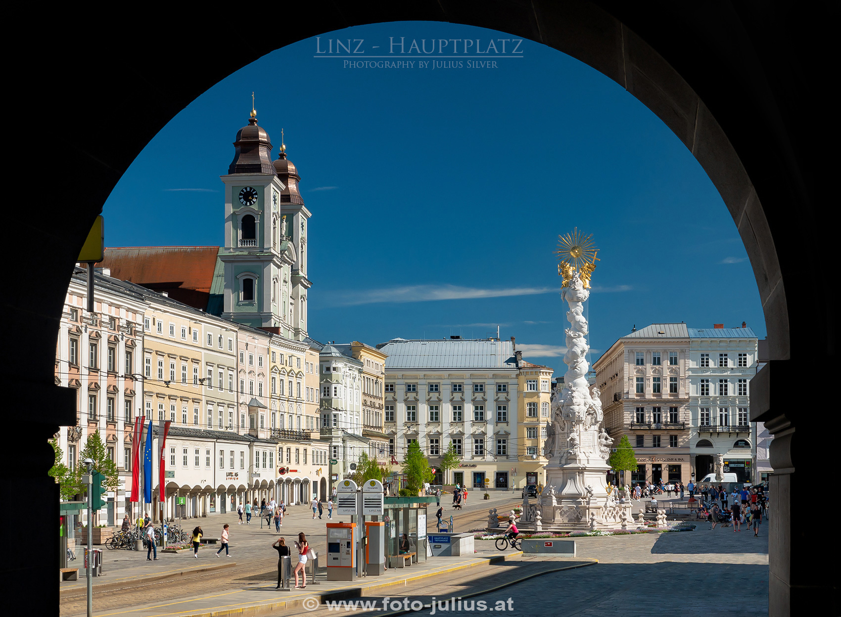 Linz_256a_Hauptplatz.jpg, 718kB