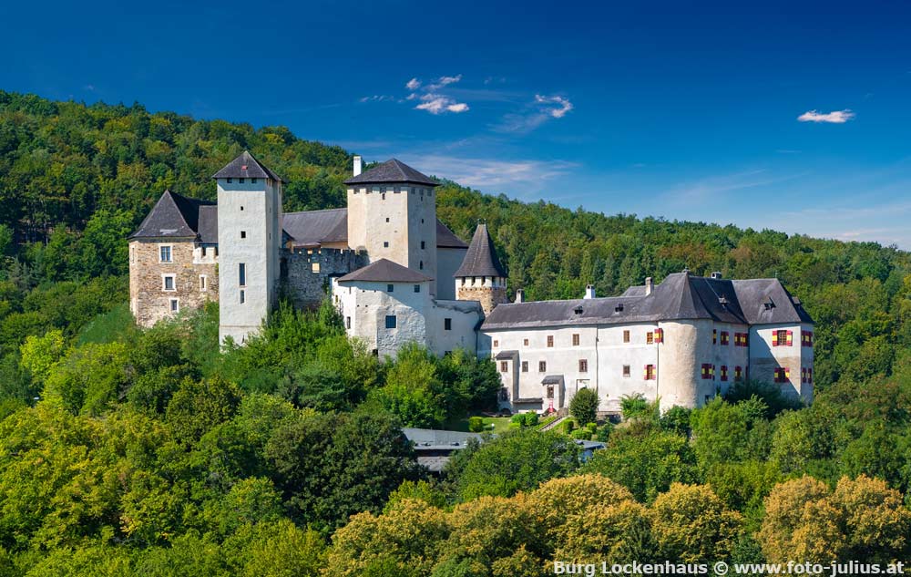 Burganland_001_Burg_Lockenhaus.jpg, 130kB