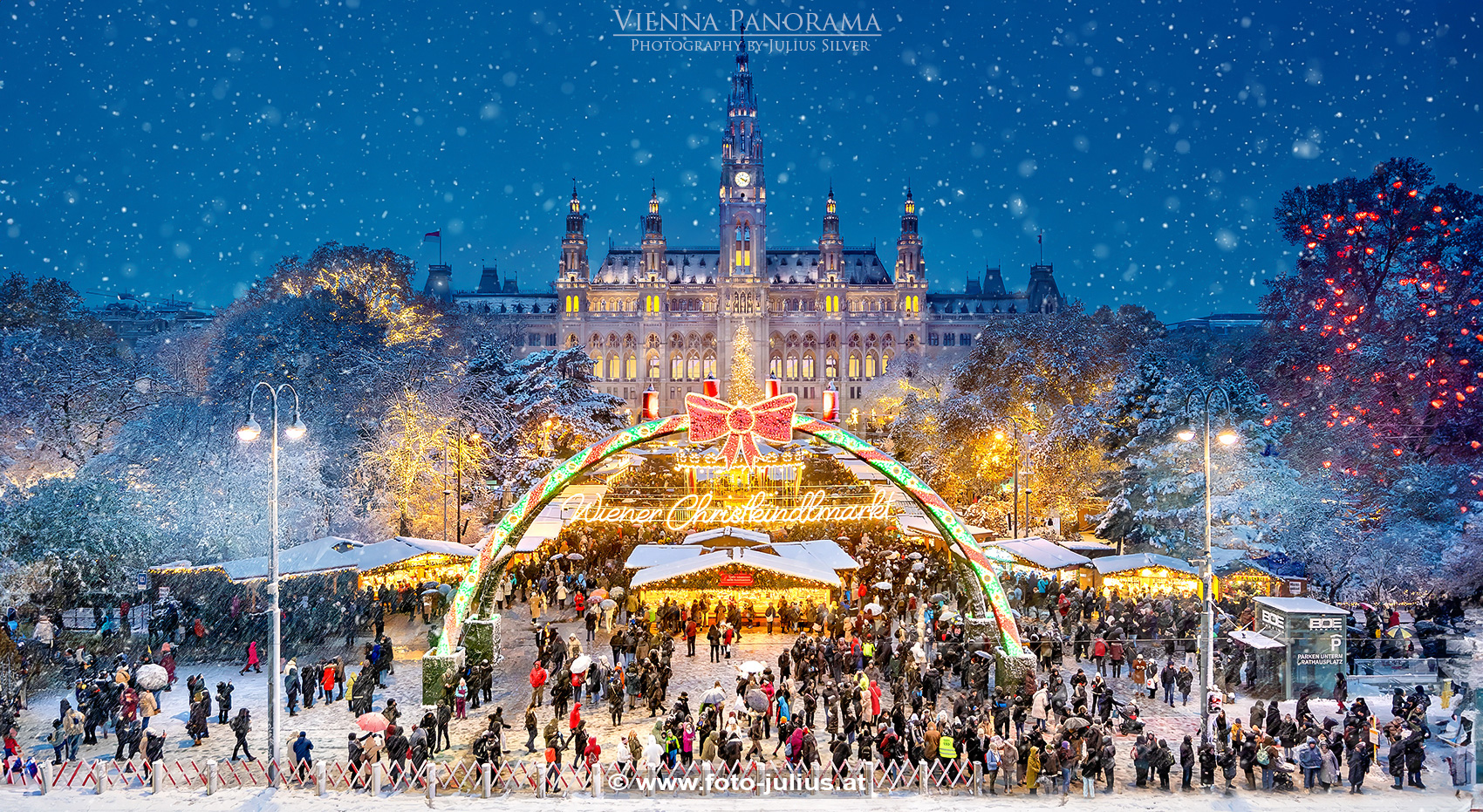 W_7628a_pano_Rathausplatz_Wien.jpg, 1,3MB