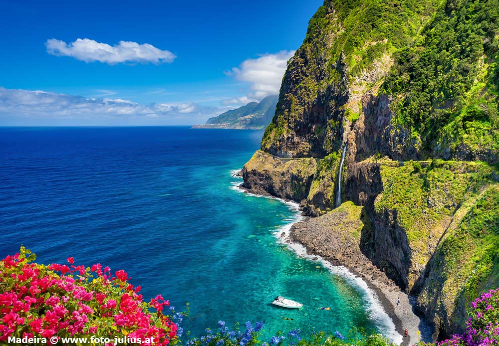 Madeira_002_Miradouro_do_Veu_da_Noiva.jpg, 164kB