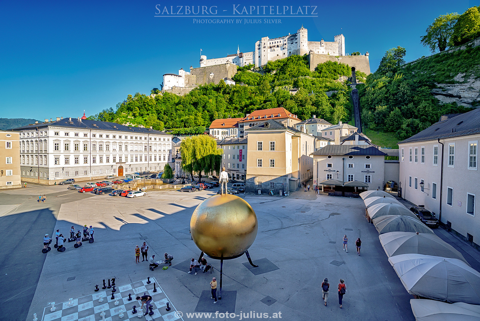 Salzburg_036a_Kapitelplatz_Kapitelschwemme.jpg, 1,0MB
