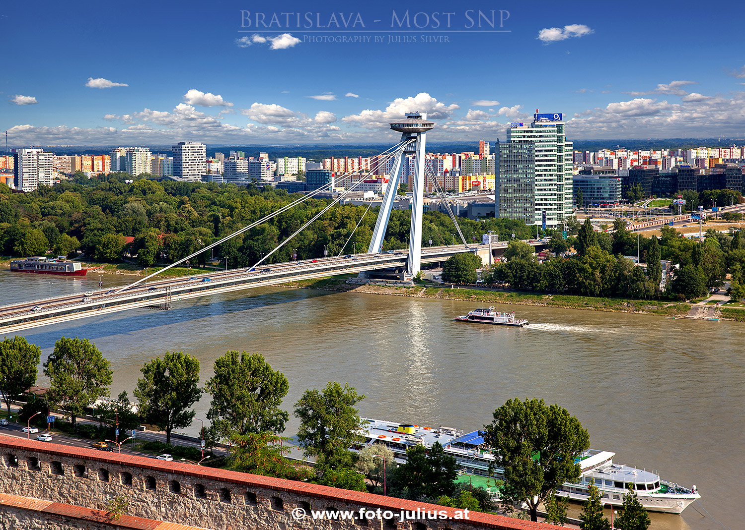 Bratislava_105a_Most_SNP.jpg, 853kB
