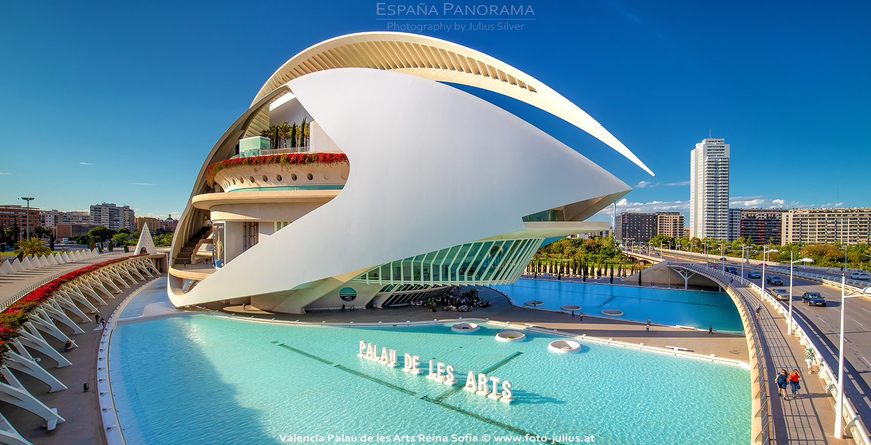 Spain_Panorama_015a_Valencia_Palau_de_es_Arts_Reina_Sofia.jpg, 967kB