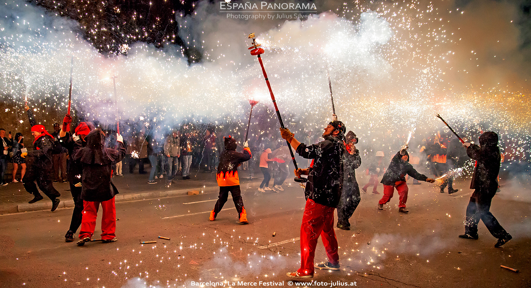 Spain_Panorama_031a_Barcelona_La_Merce_Festival.jpg, 906kB