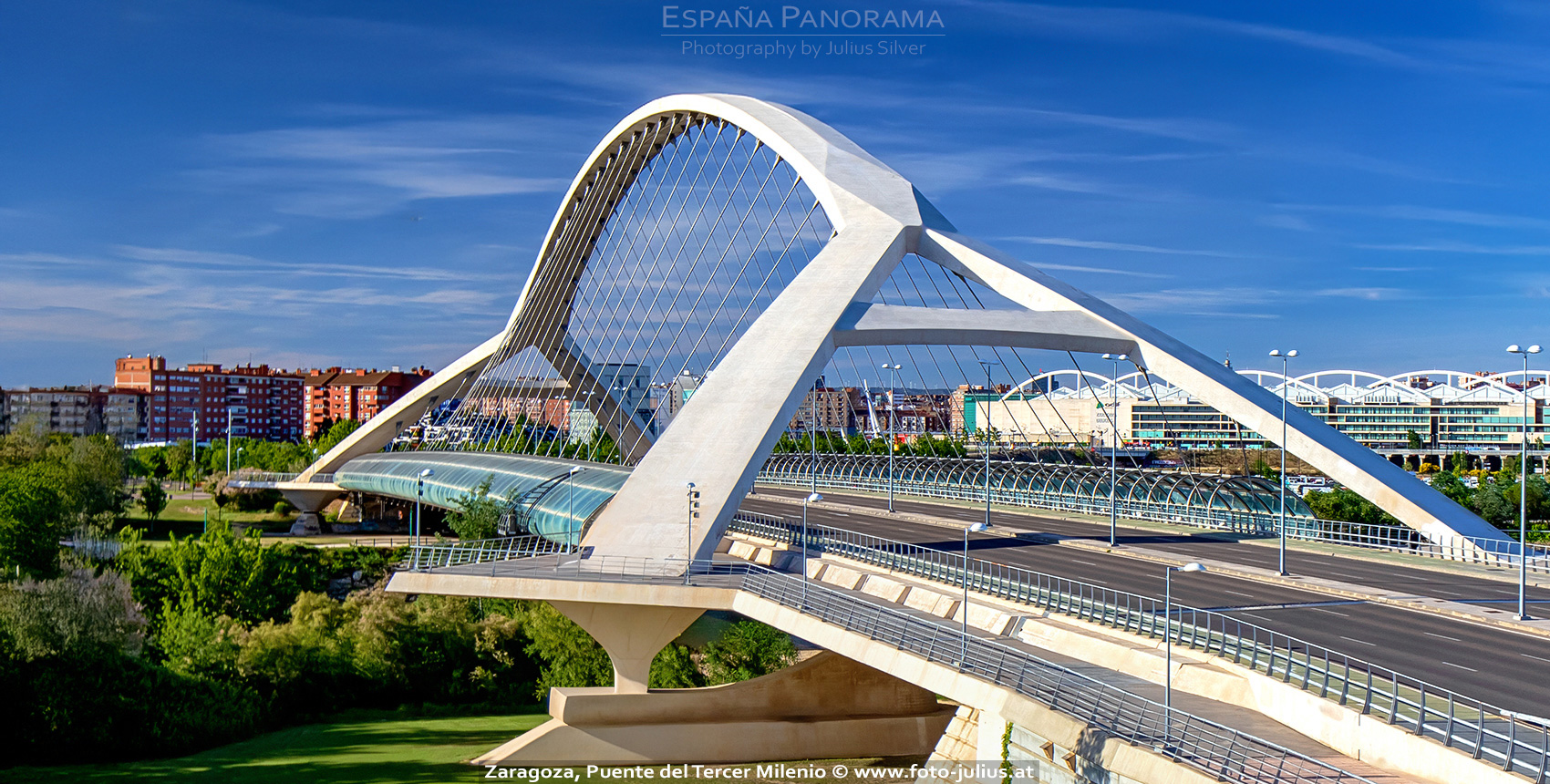Spain_Panorama_057a_Zaragoza_Puente_del_Tercer_Milenio.jpg, 747kB